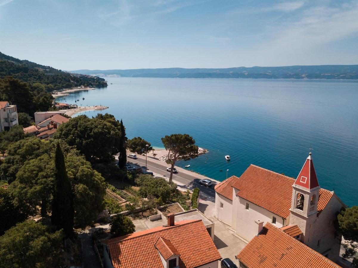 Apartments Antonija Omiš Eksteriør billede