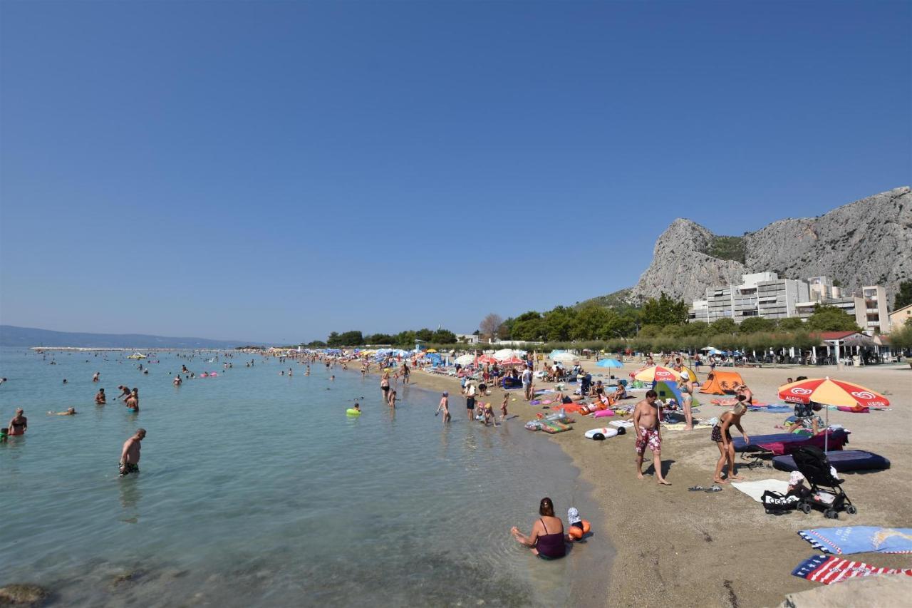 Apartments Antonija Omiš Eksteriør billede