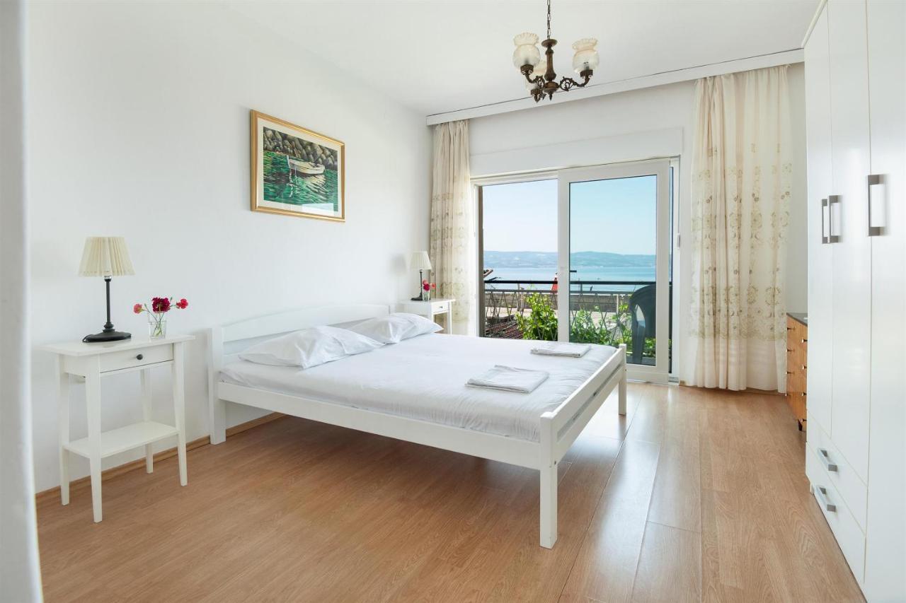 Apartments Antonija Omiš Eksteriør billede